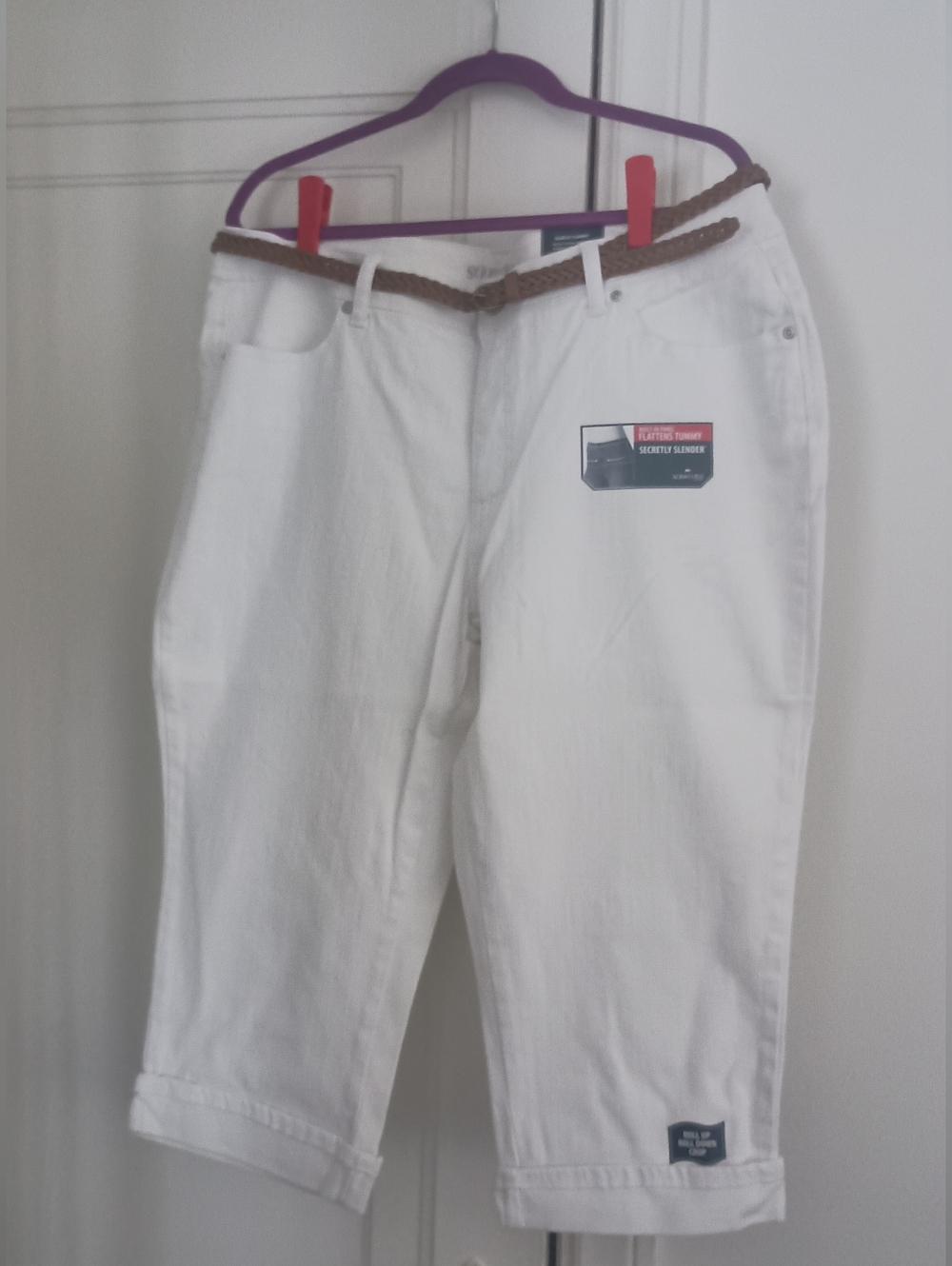 St. John's Bay White Cropped Jeans with Woven Belt